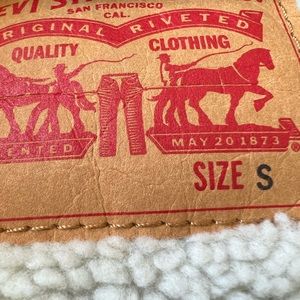 Levi’s Jean wool jacket in size small